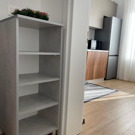 Sunny City Center Apartment Lezhë エクステリア 写真