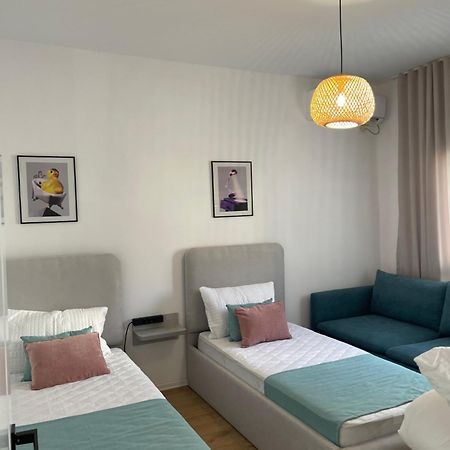 Sunny City Center Apartment Lezhë エクステリア 写真